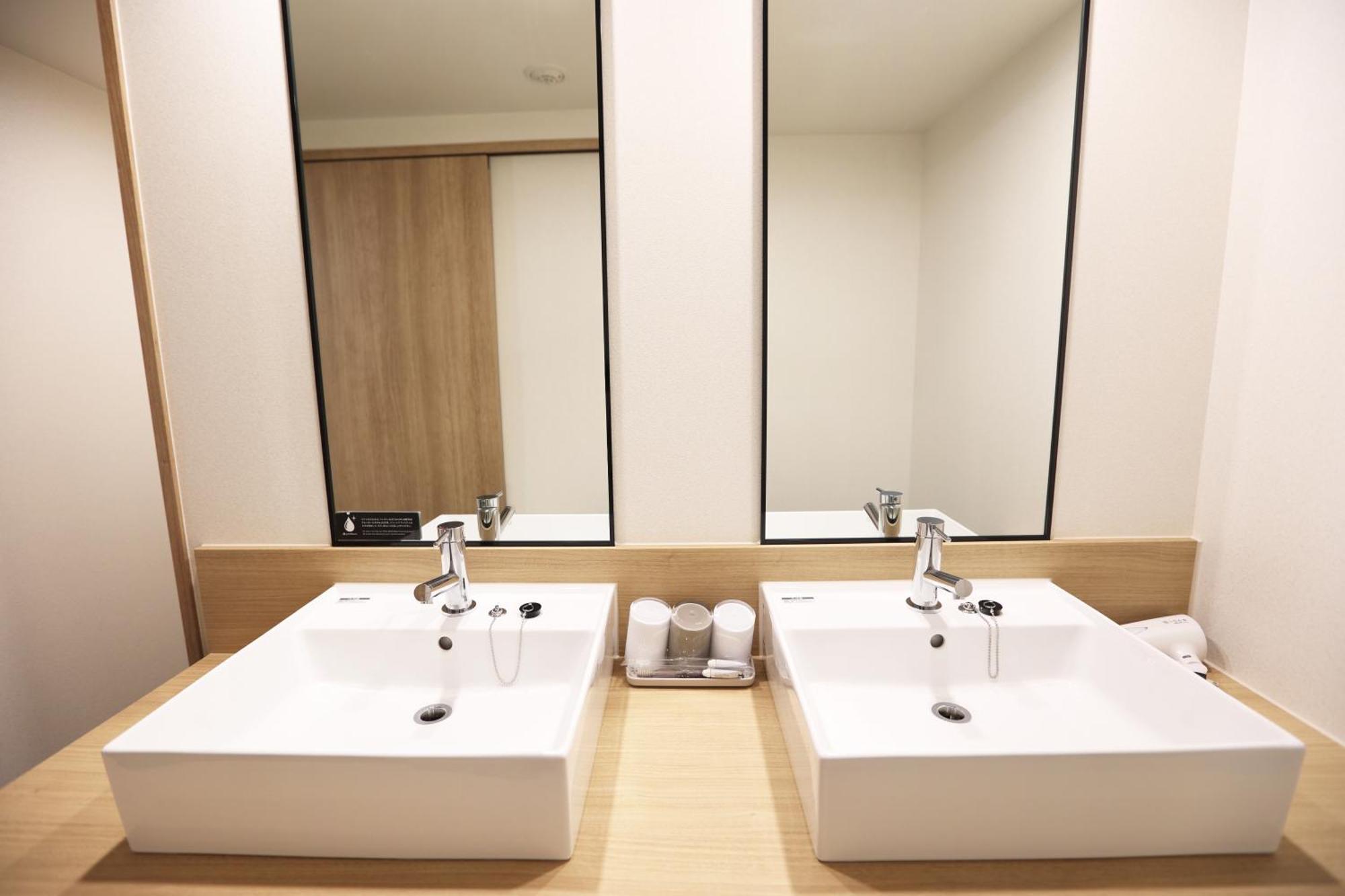 Henn Na Hotel Express Nagoya Fushimi Ekimae מראה חיצוני תמונה
